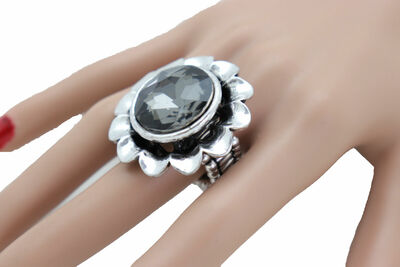 Women Silver Metal Flower Fashion Ring Jewelry Adjustable Elastic Band Size