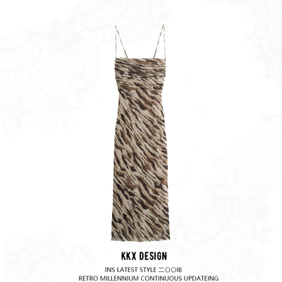 Tulle printed pleated open back camisole dress - Thumbnail 3