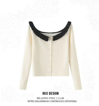Off-shoulder long-sleeved knitted sweater with lace and colorblocking