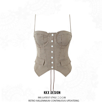 Cross-back cutout camisole