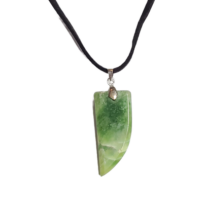 Nephrite jade tooth necklace