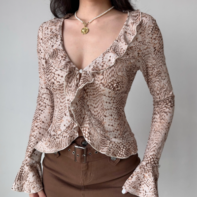 Vintage ruffled v-neck long-sleeved shirt - Thumbnail 2