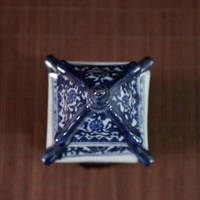 Chinese antique Jingdezhen blue and white pagoda jar hand drawn Qianlong mark - Thumbnail 4