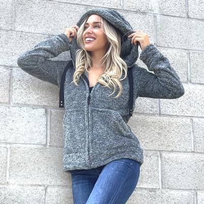 White mark women's hooded sherpa jacket - Thumbnail 5