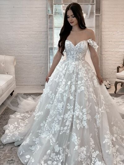 Ball Gown Tulle Lace Appliques Puffy Wedding Dress Bridal Gown Wedding Gown