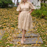 Fashionable luxury embroidered dress - Thumbnail 1