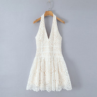 V-neck lace hook embroidery elegant halterneck dress - Thumbnail 2