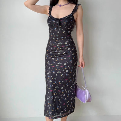 Retro sexy low-cut floral black dress