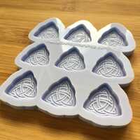 Trinity Knot Silicone Mold - Thumbnail 4