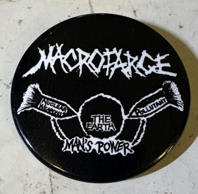 Macrofarge Pin Badge