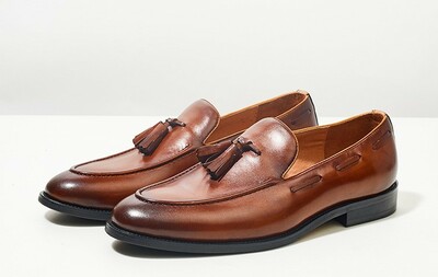 Men's business casual handmade genuine leather shoes tassel loafers 2 colors