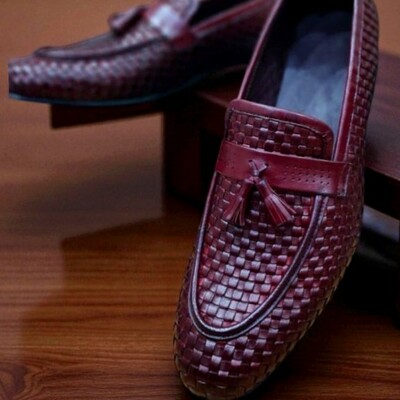 Crafted leather men elegant classic burgundy woven leather loafers dress shoes