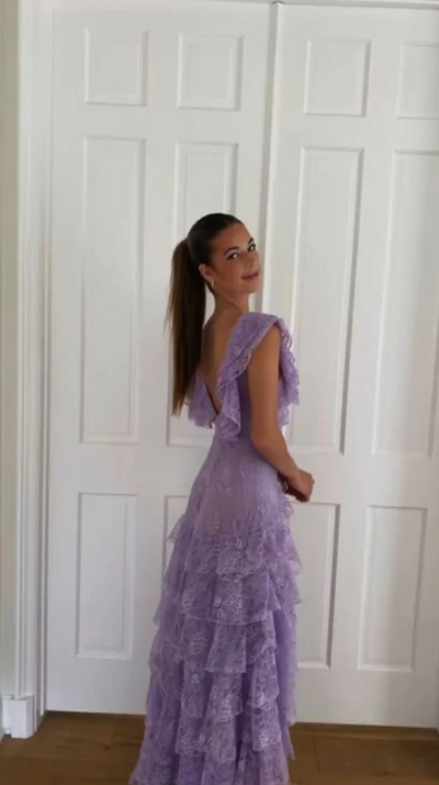 Elegant Lilac Lace V Back Long Prom Dresses