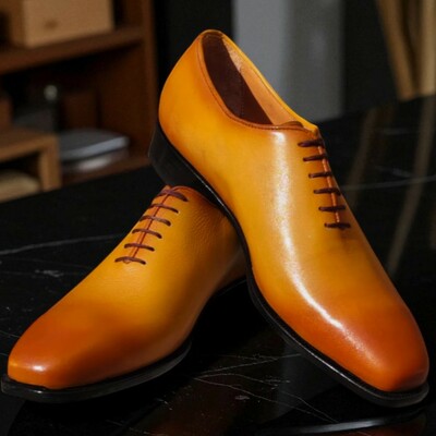 Crafted leather men classic tan leather dress shoes