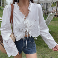 Fashionable simple and versatile hollow embroidered cotton top - Thumbnail 5