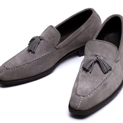 Crafted leather classic genuine gray suede leather tassel loafers dress shoes