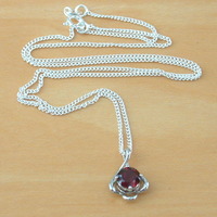 BOXED GIFT SET/Garnet Pendant & 18" Silver Chain/Garnet Necklace/Red Garnet Jewellery/Garnet Jewelry/Garnet Jewelery/Garnet Earrings/UK - Thumbnail 3