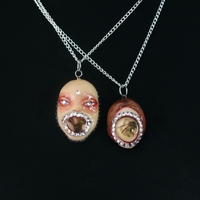 Handmade doll face necklace with real wasp in mouth necklace (unique) - Thumbnail 3