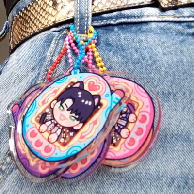 Love and deepspace Caleb Sylus Xavier Rafayel Zayne tamagotchi keychain - Thumbnail 6