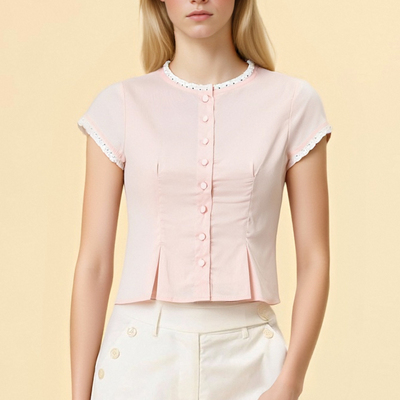 Retro and fresh slim fit round neck lace top with small flying sleeves