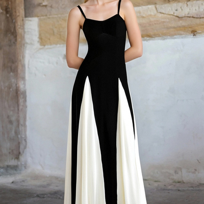 Fashionable, elegant and sexy lady slim contrasting suspender dress - Thumbnail 2