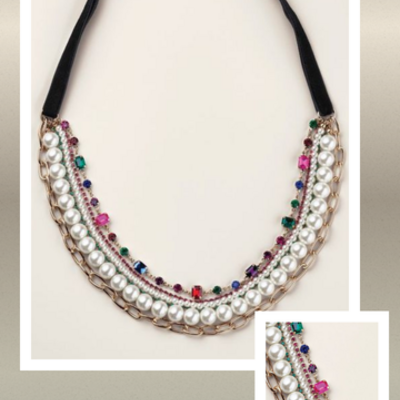 An elegant evening statement necklace - Thumbnail 5