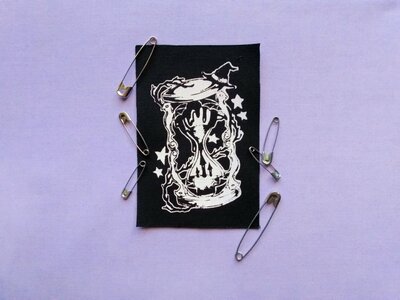Wizard of Oz Hourglass Goth Punk Sew-on Patches