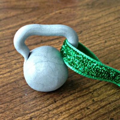 Silver kettlebell ornament [customizable]