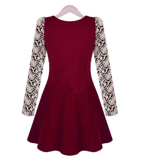 Dress with vintage look Red