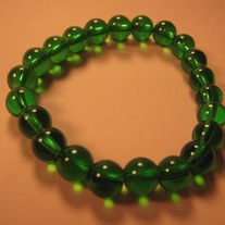 Emerald Green Glass Stretch Bracelet