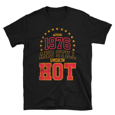 Born in 1976 unisex t-shirt